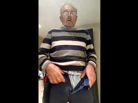 70 year old having a quick wank. bengeeman
